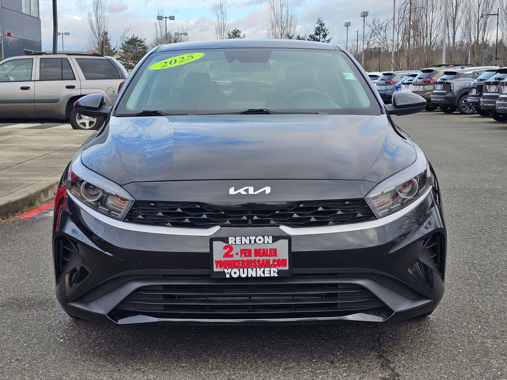 Used 2024 Kia Forte LXS image 2