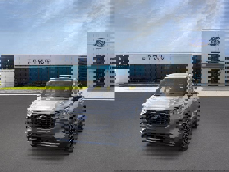 New 2026 Ford Escape SE image 2