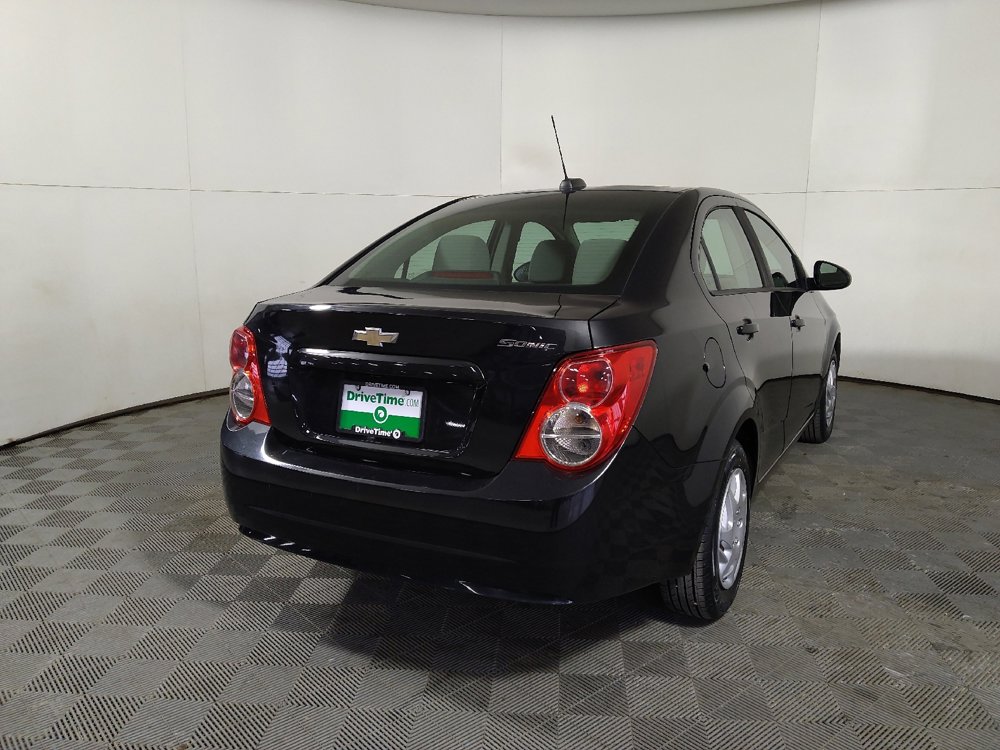 Used 2015 Chevrolet Sonic LS image 7