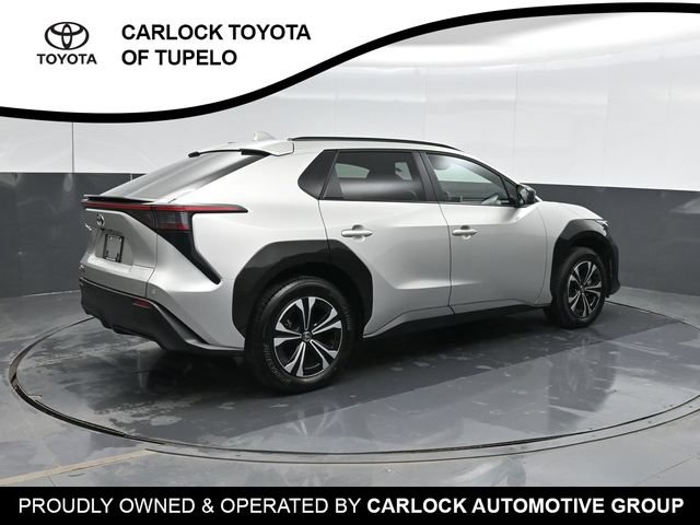 Used 2025 Toyota bZ4X FWD image 3
