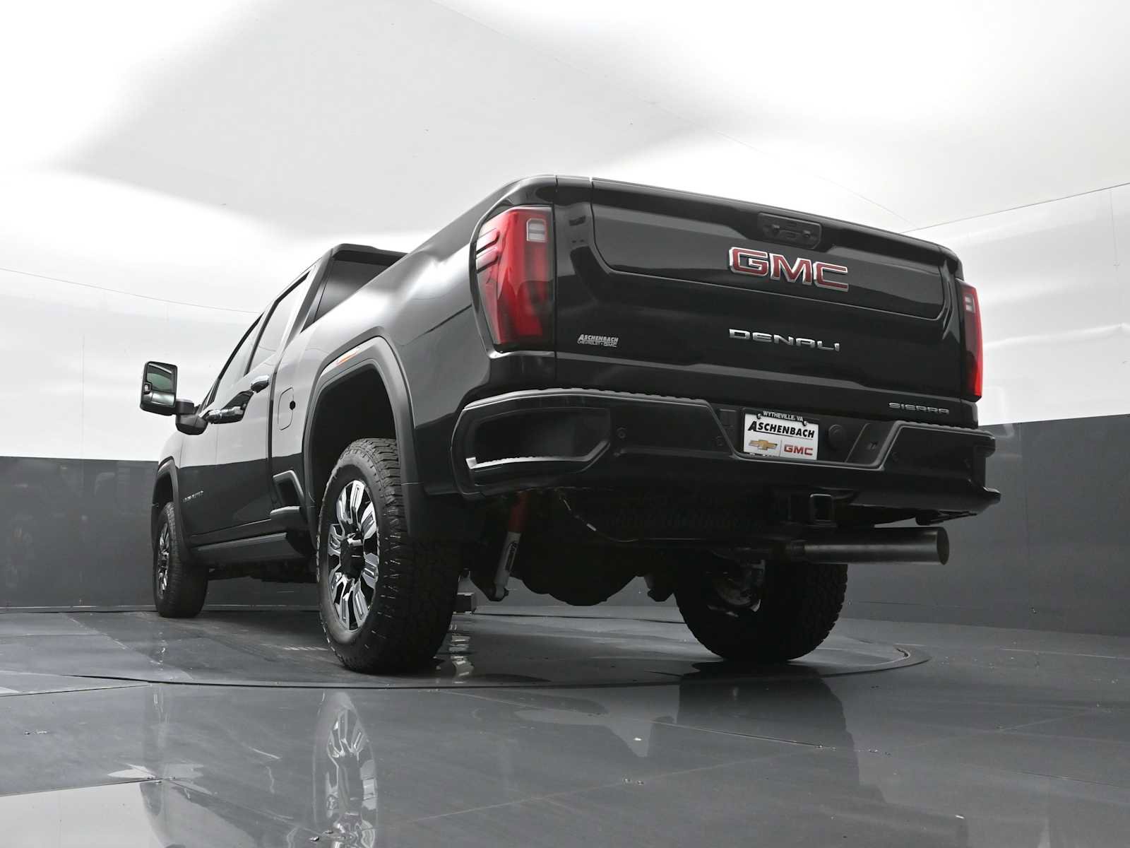 New 2025 GMC Sierra 2500 Denali w/ Technology Package image 23