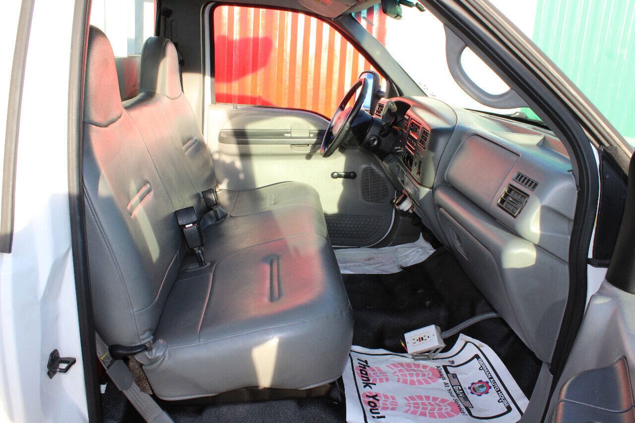 Used 2002 Ford F450 XL RWD image 17