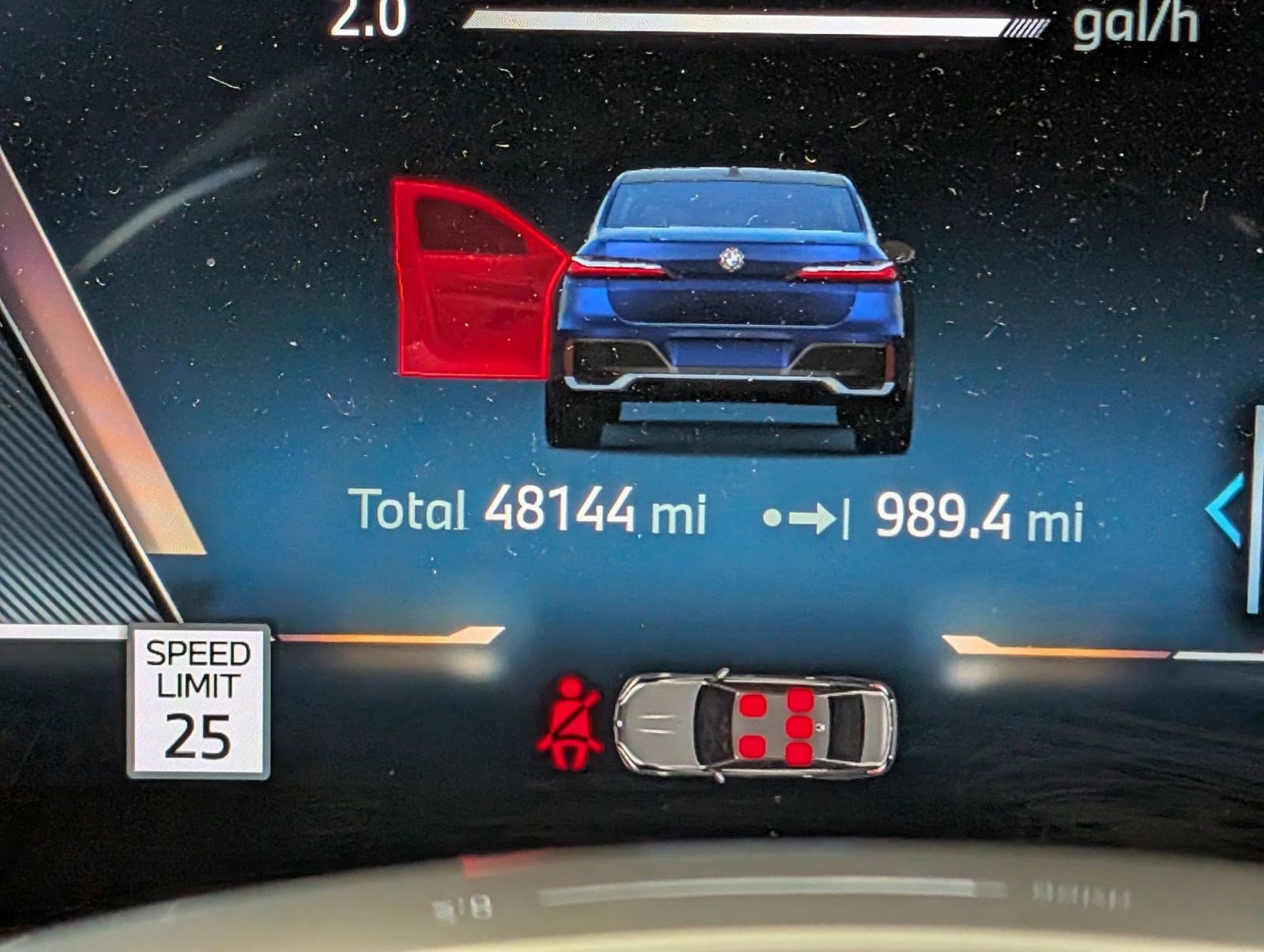 Used 2023 BMW 760i xDrive image 22