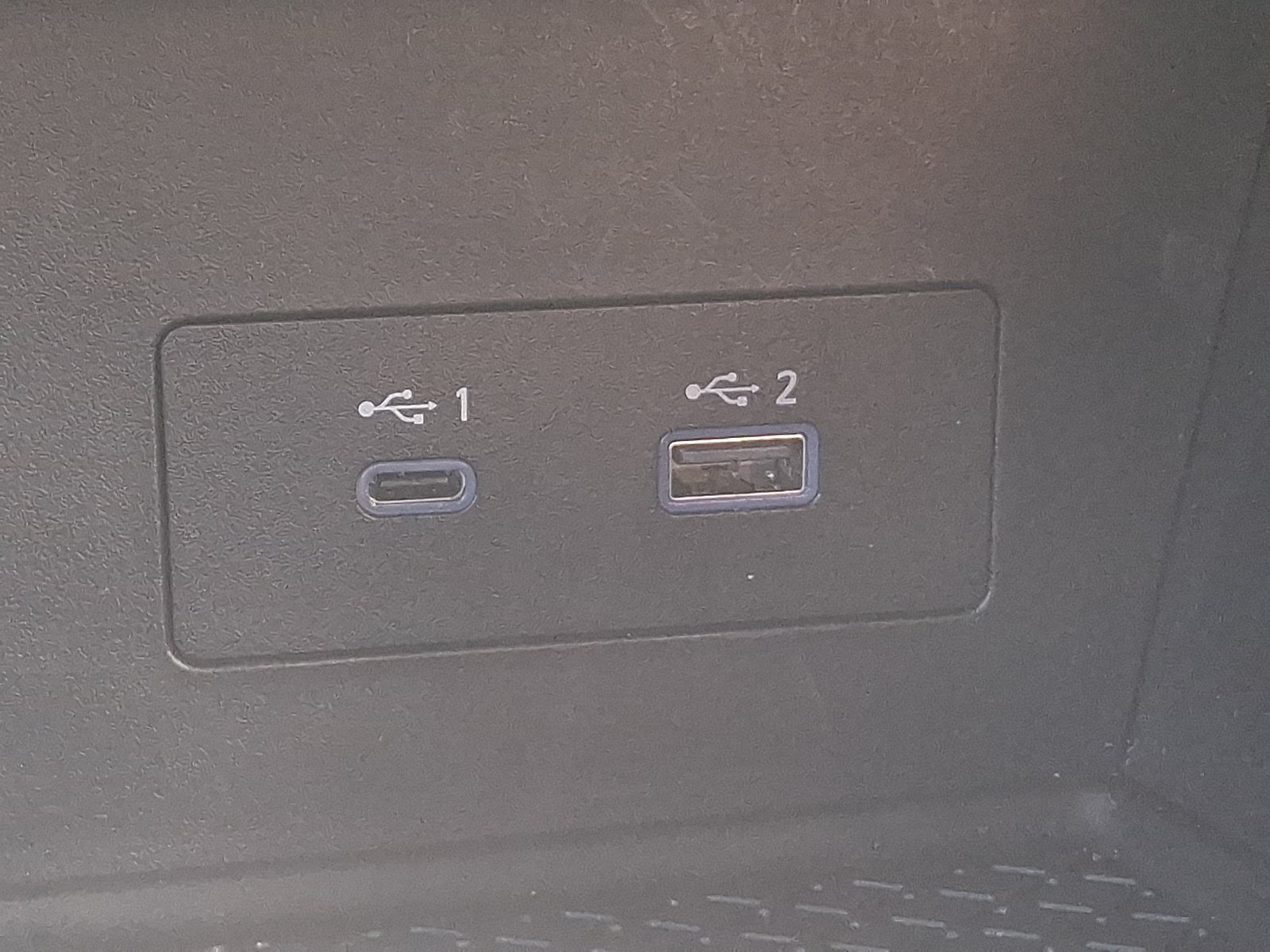 Used 2025 Nissan Pathfinder SV AWD/4WD image 26