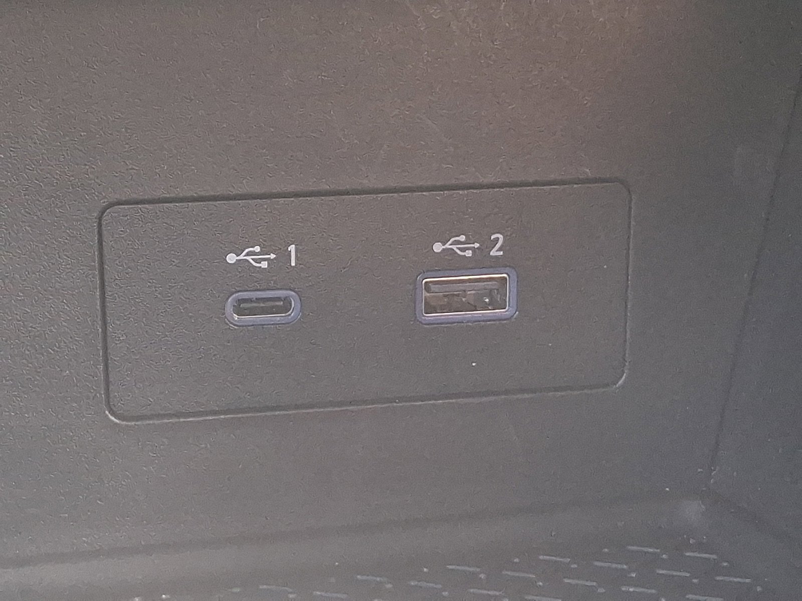 Used 2025 Nissan Pathfinder SV AWD/4WD image 29