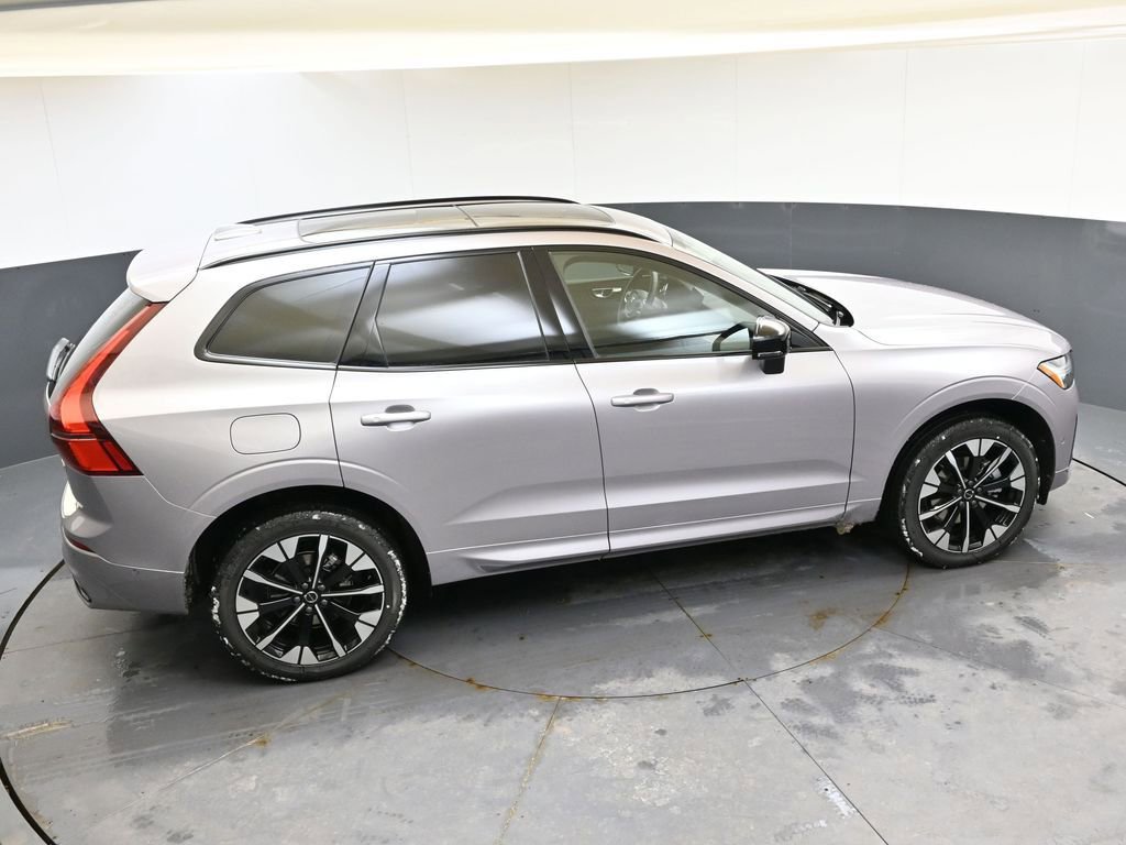 New 2026 Volvo XC60 B5 Plus w/ Protection Package Premier image 51
