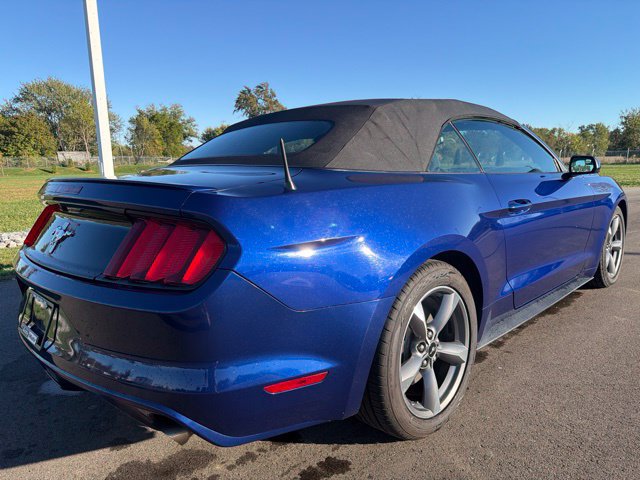 Used 2015 Ford Mustang Convertible w/ Equipment Group 051A RWD image 9