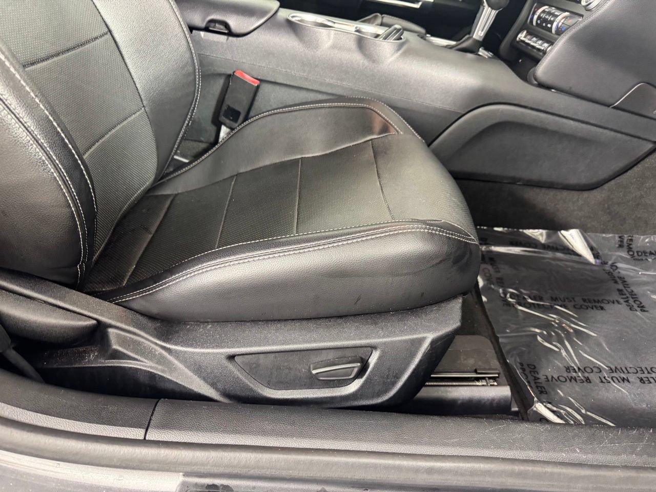 Used 2022 Ford Mustang GT Premium RWD image 27