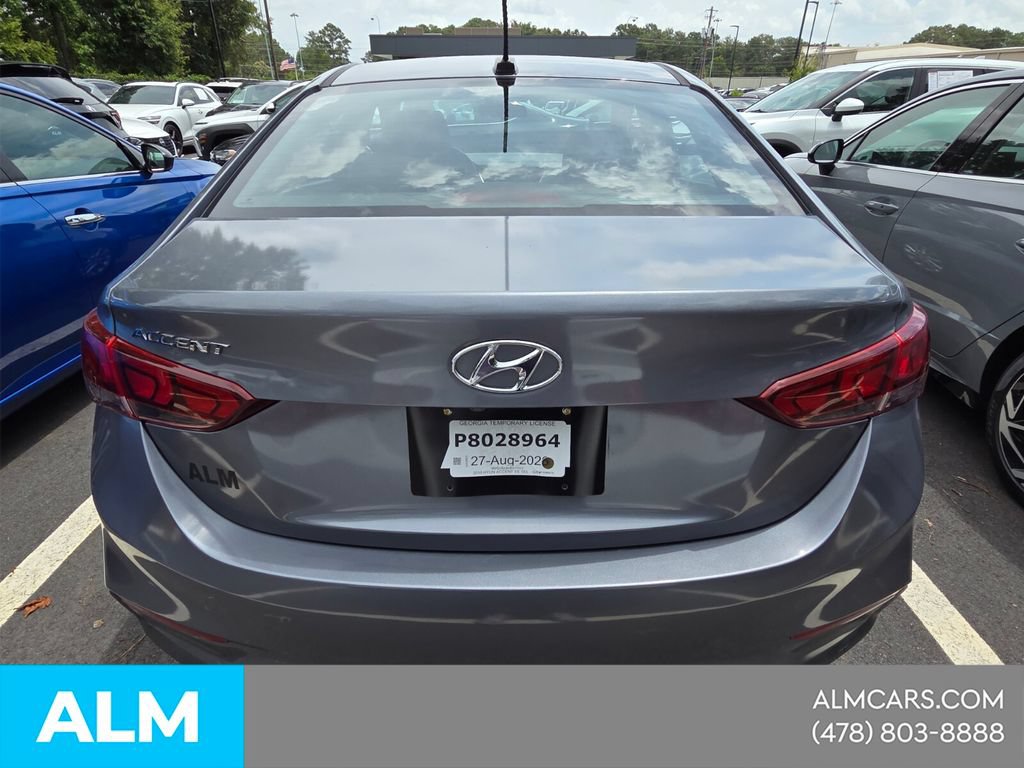 Used 2018 Hyundai Accent SEL FWD image 3