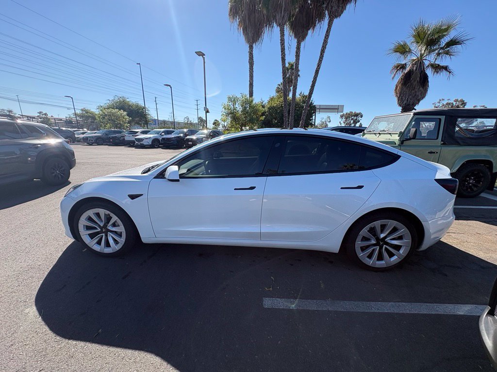 Used 2023 Tesla Model 3 Standard Range RWD image 7