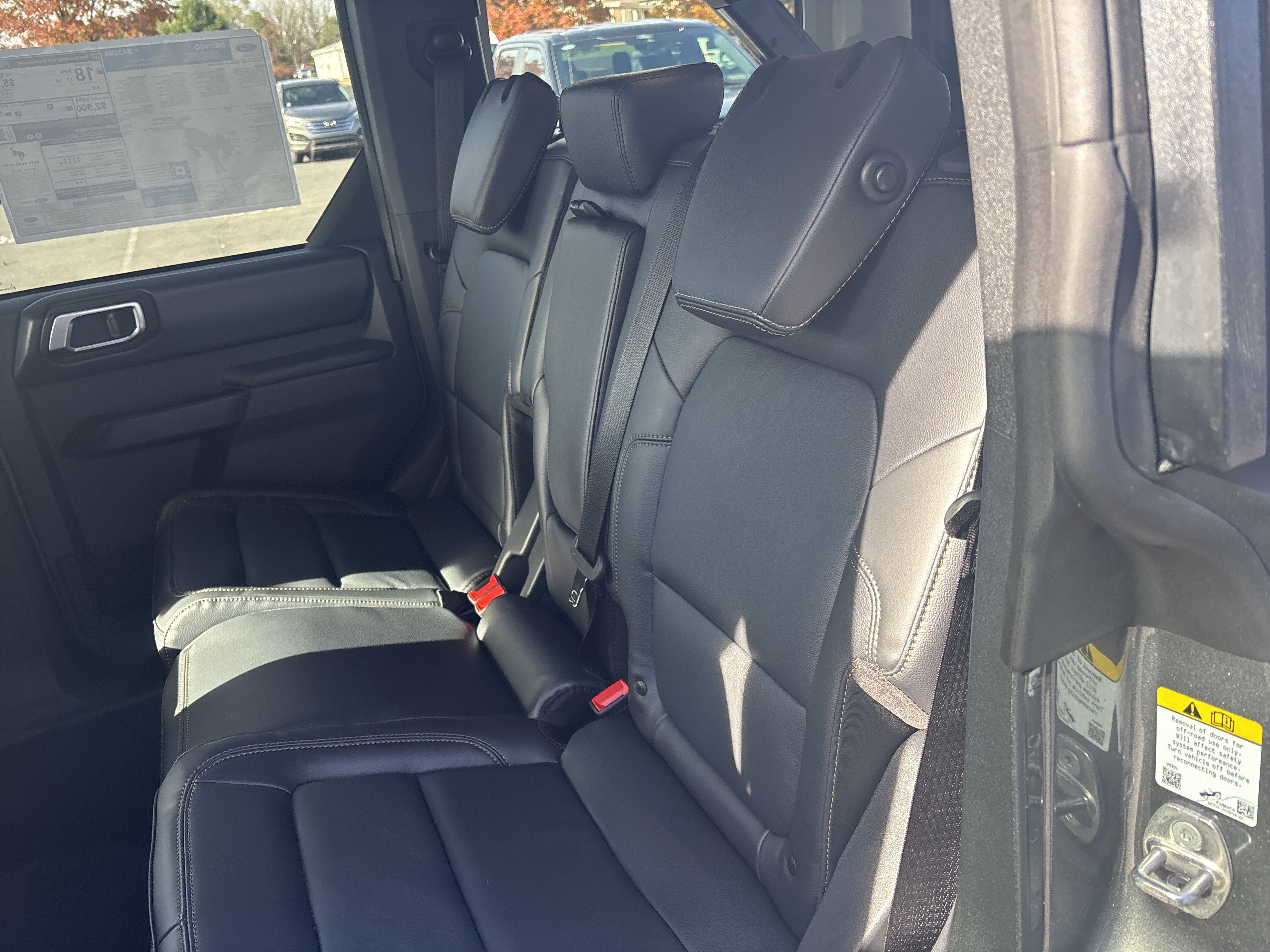 New 2025 Ford Bronco Badlands image 13