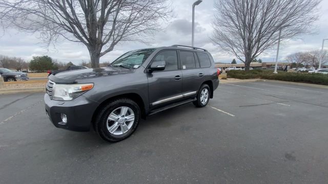 Used 2013 Toyota Land Cruiser image 4