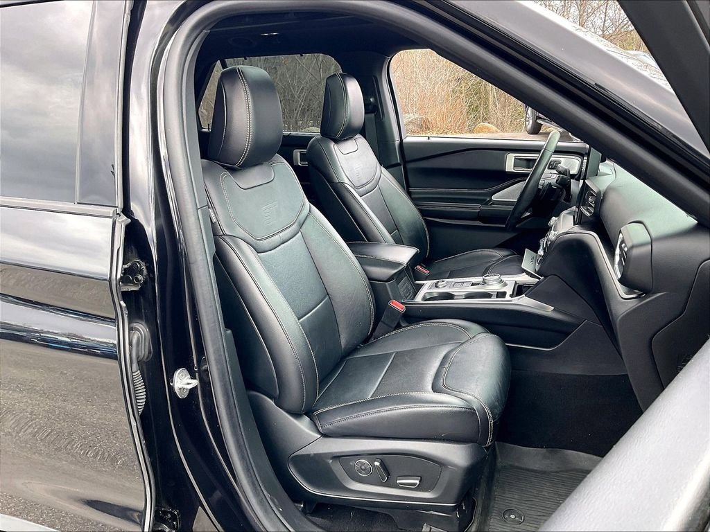 Used 2020 Ford Explorer ST w/ Premium Technology Package AWD/4WD image 10
