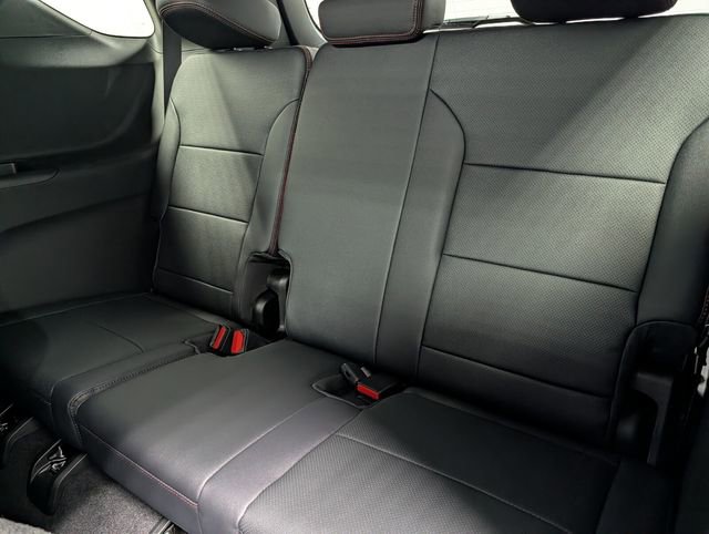 New 2026 Chevrolet Traverse RS image 17