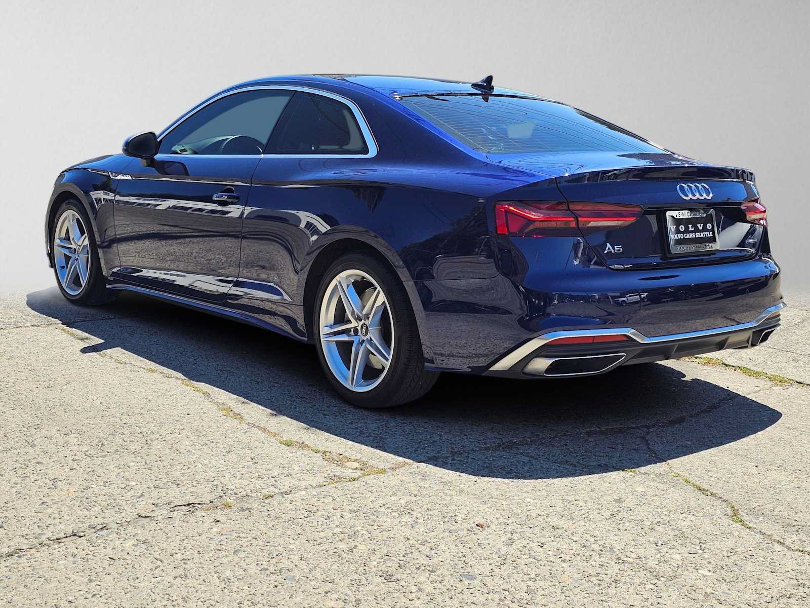 Used 2022 Audi A5 2.0T Premium Plus w/ Premium Plus AWD/4WD image 5