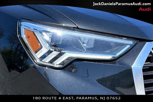 Used 2023 Audi Q3 2.0T Premium w/ Convenience Package AWD/4WD image 21