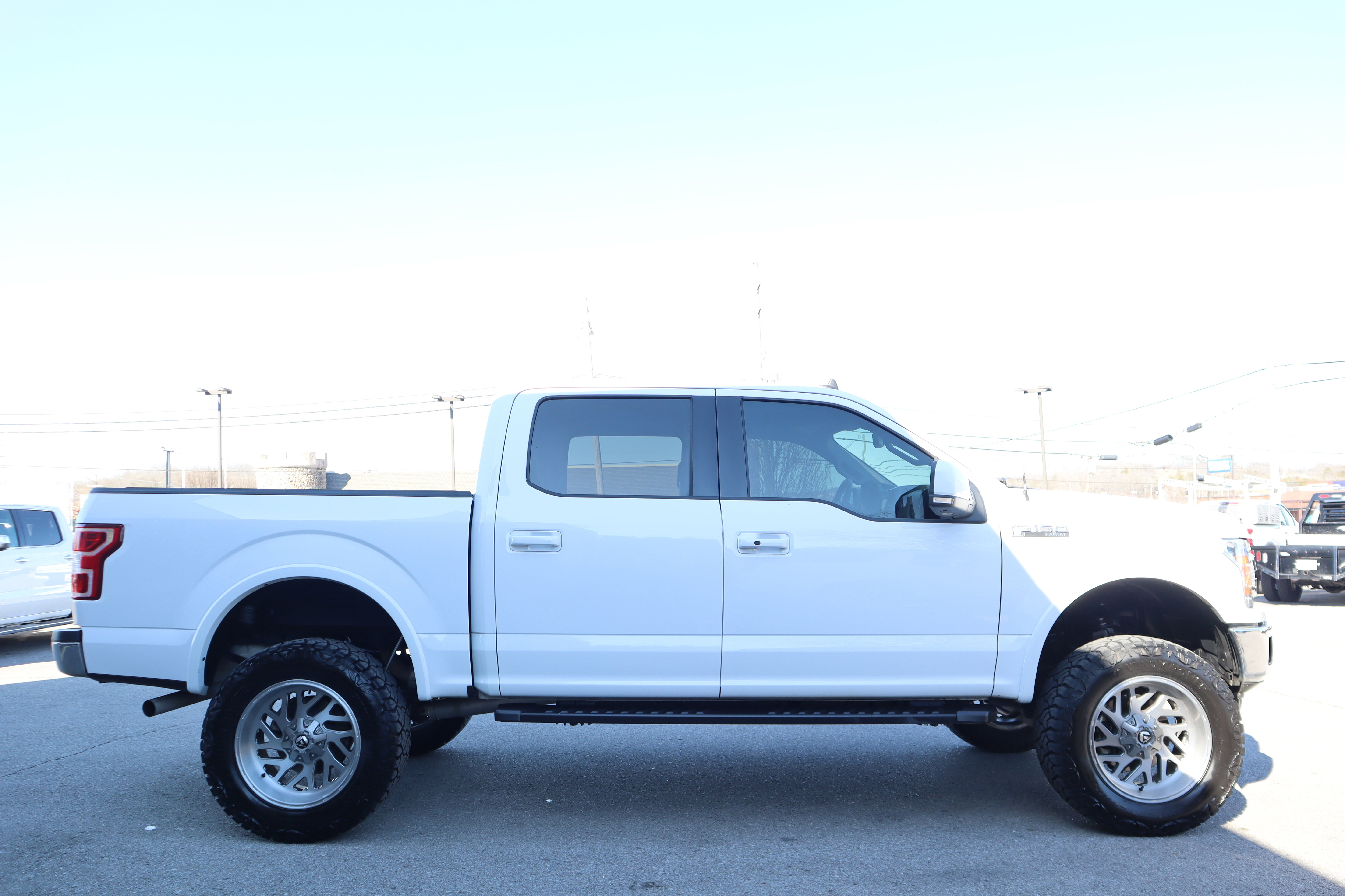 Used 2019 Ford F150 Lariat image 6
