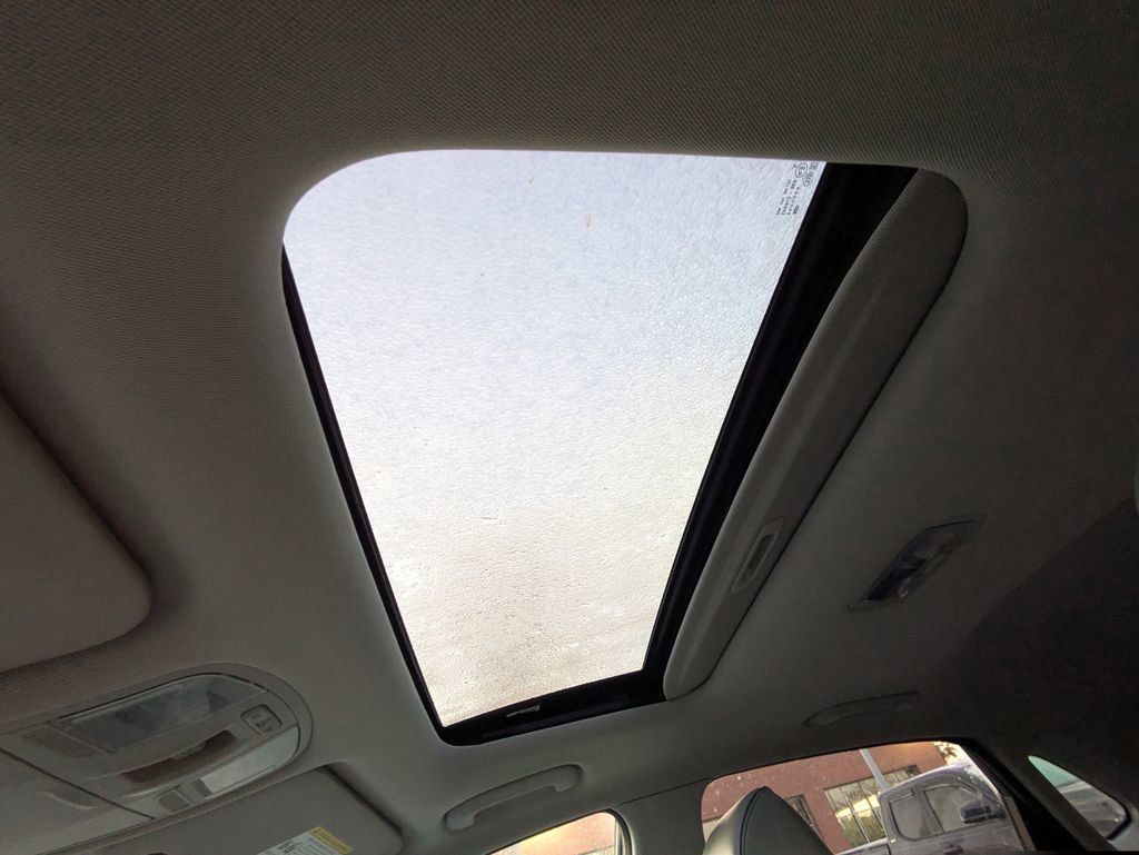 Used 2021 Hyundai Kona Ultimate image 50