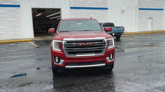 Certified 2022 GMC Yukon XL SLT w/ SLT Premium Package image 3