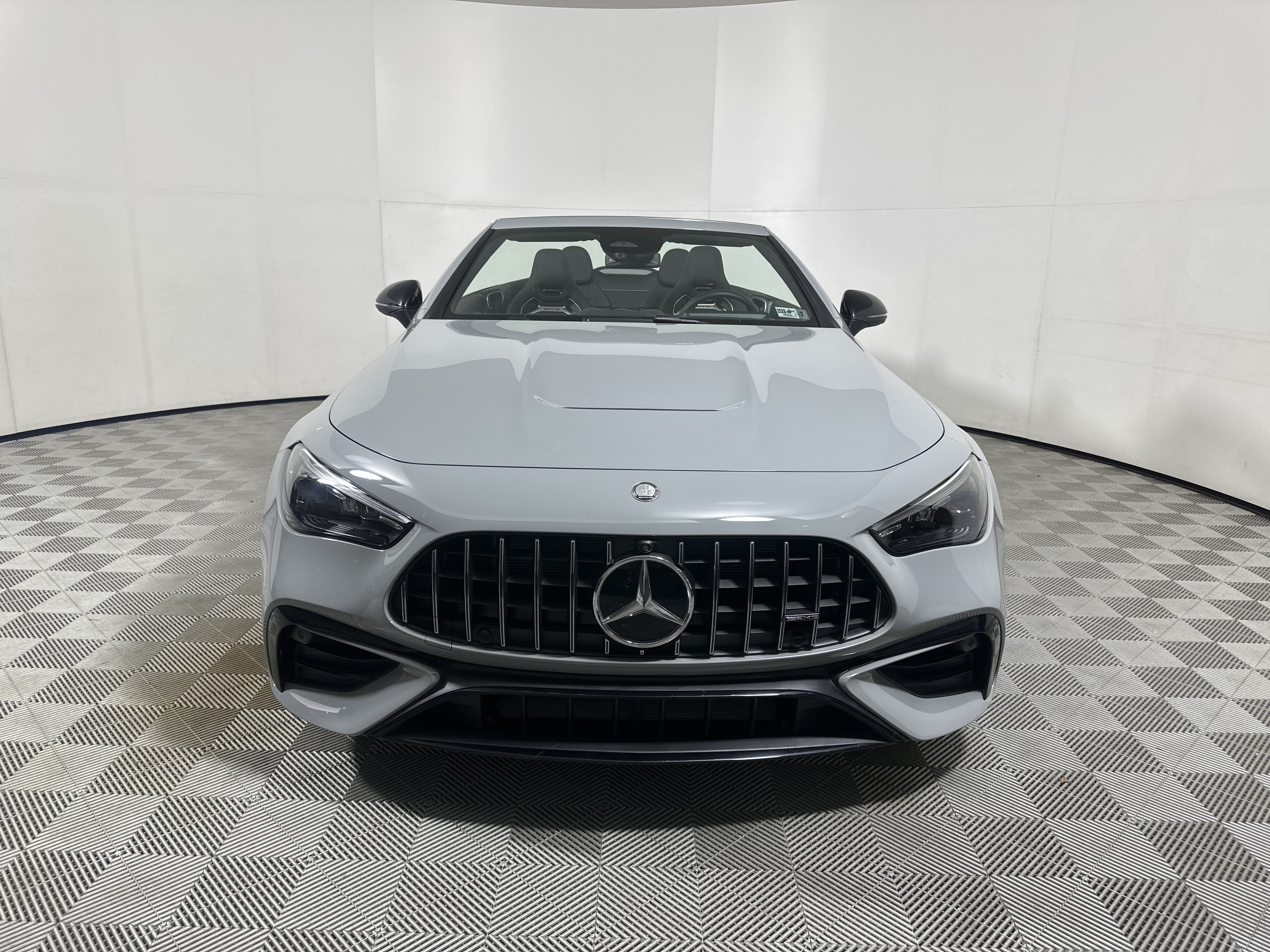 Used 2025 Mercedes-Benz CLE 53 AMG 4MATIC Cabriolet image 2