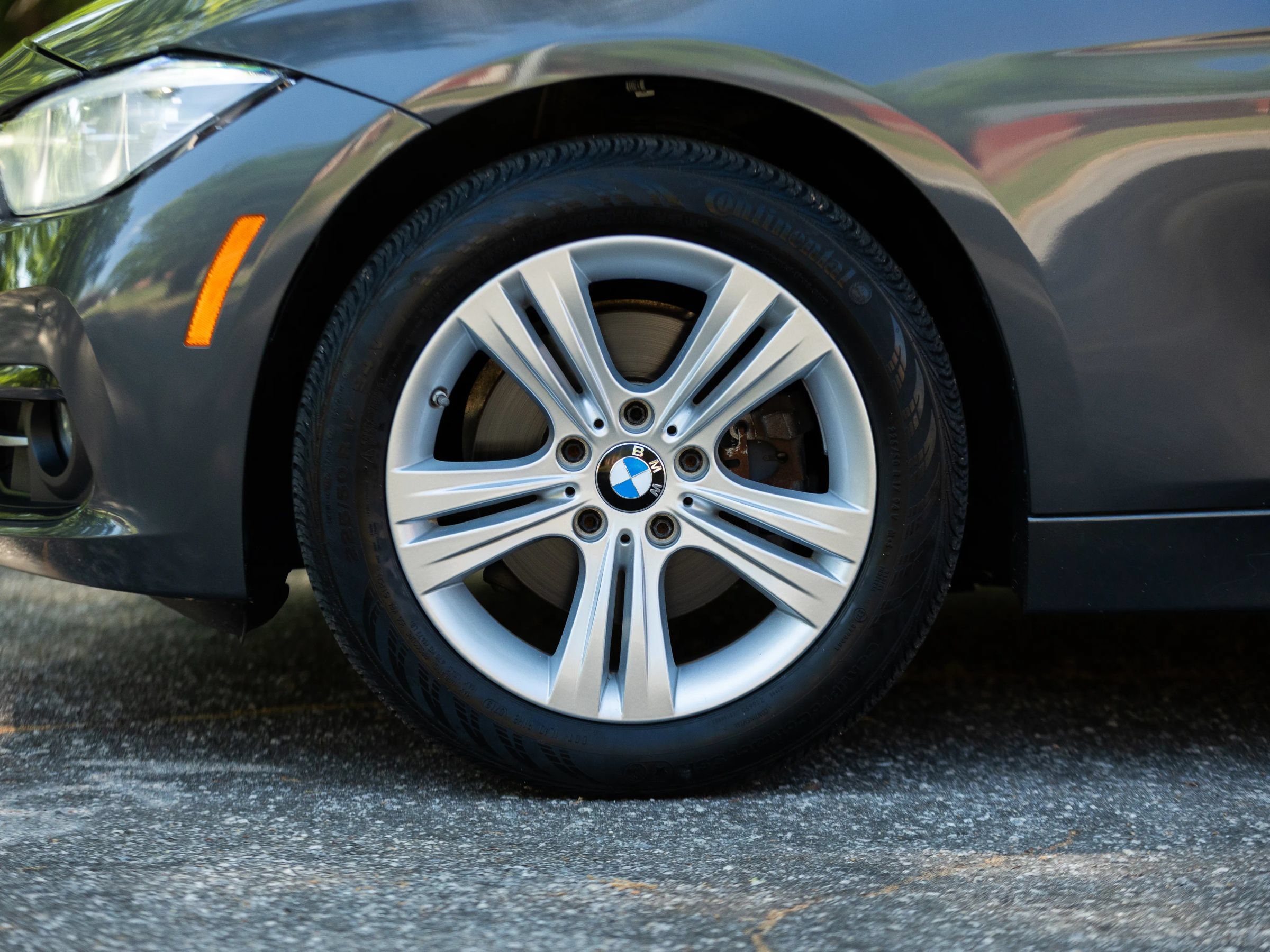 Used 2018 BMW 330i Sedan RWD image 15
