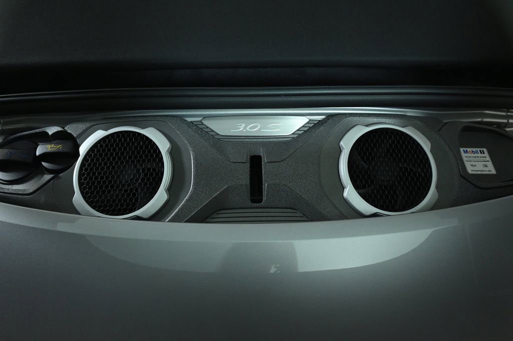 Certified 2021 Porsche 911 Targa 4S image 29