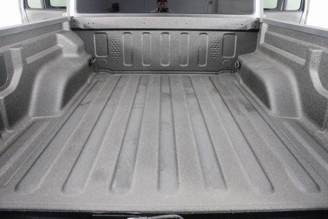 New 2026 Jeep Gladiator Sport image 17