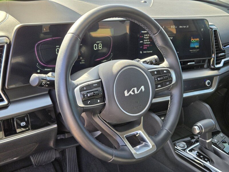 Certified 2025 Kia Sportage EX w/ Premium Package FWD image 18