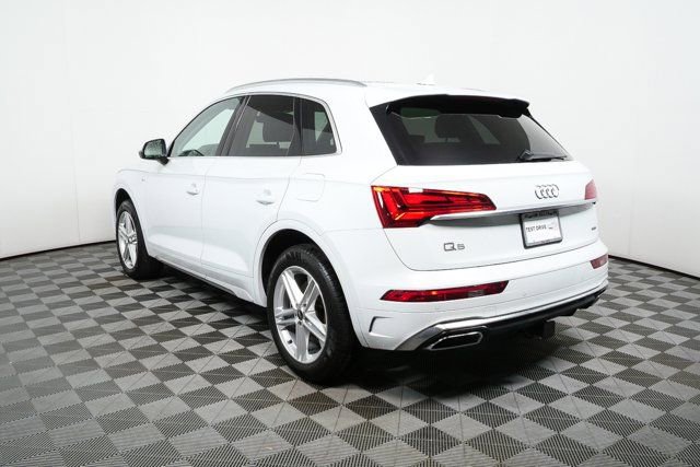 Used 2023 Audi Q5 e Premium Plus w/ Premium Plus Package image 30