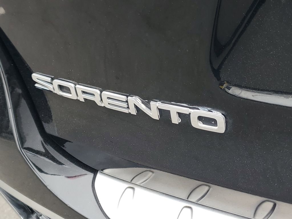 Used 2019 Kia Sorento SX image 7
