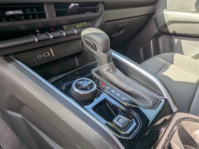 Used 2026 Chevrolet Colorado Trail Boss AWD/4WD image 9