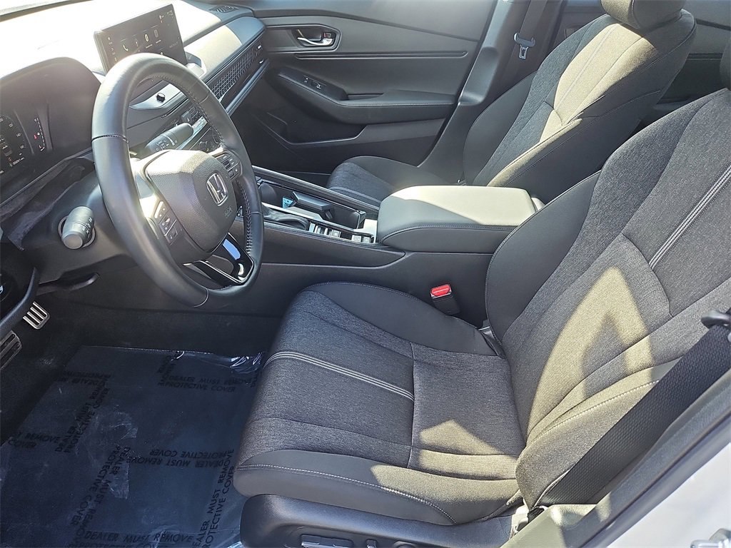 Certified 2025 Honda Accord Sport image 29