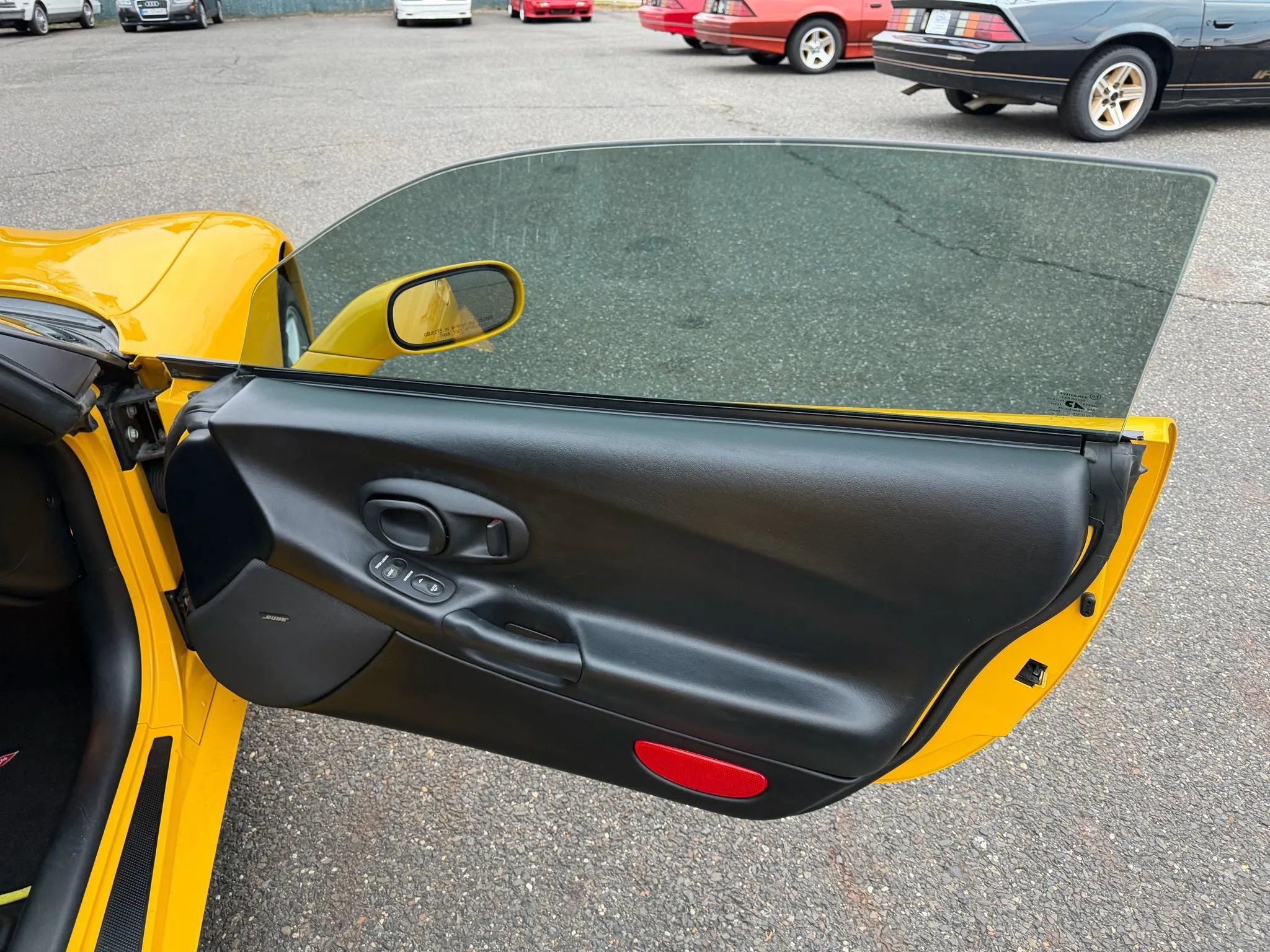 Used 2003 Chevrolet Corvette Coupe w/ Preferred Equipment Group image 26