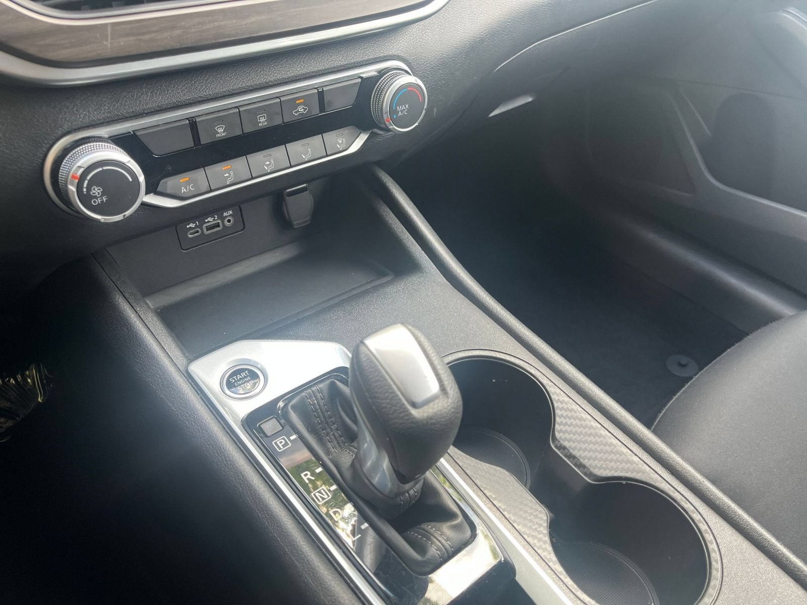 Used 2025 Nissan Altima 2.5 SV FWD image 37