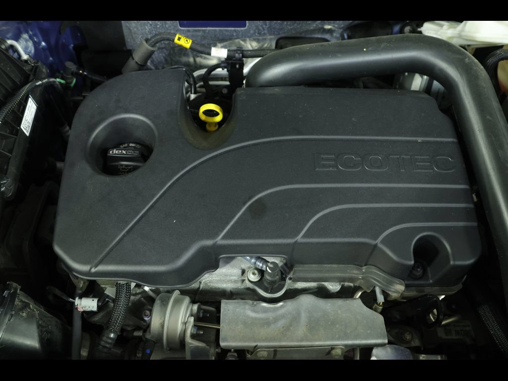 Used 2024 Chevrolet Equinox LS w/ Driver Confidence II Package FWD image 20