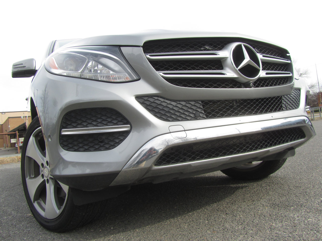 Used 2016 Mercedes-Benz GLE 350 w/ Premium Package image 1