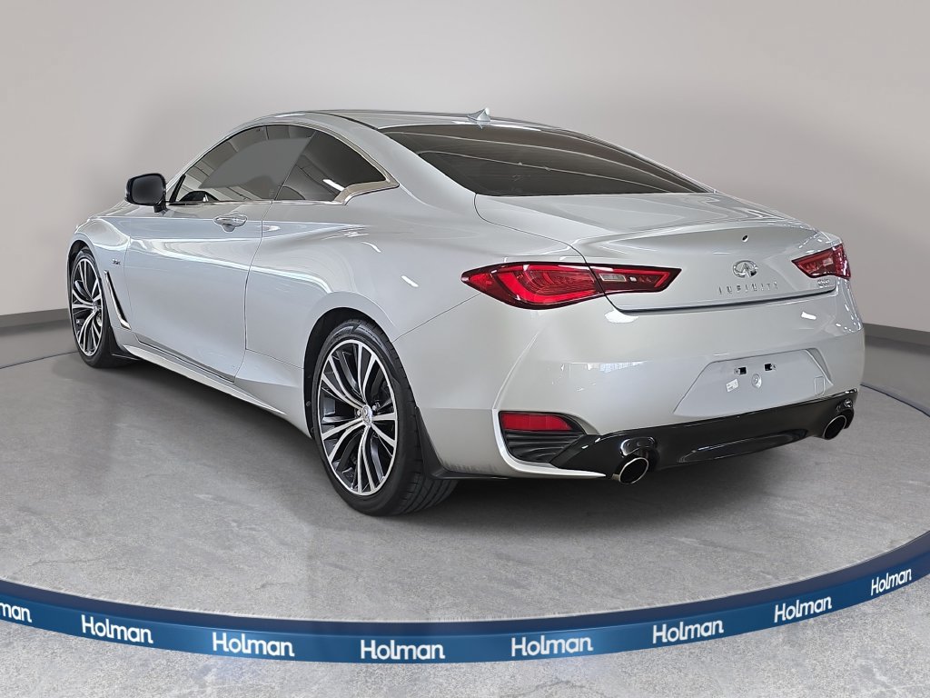 Used 2017 INFINITI Q60 3.0t w/ Premium Plus Package 3.0T RWD image 9