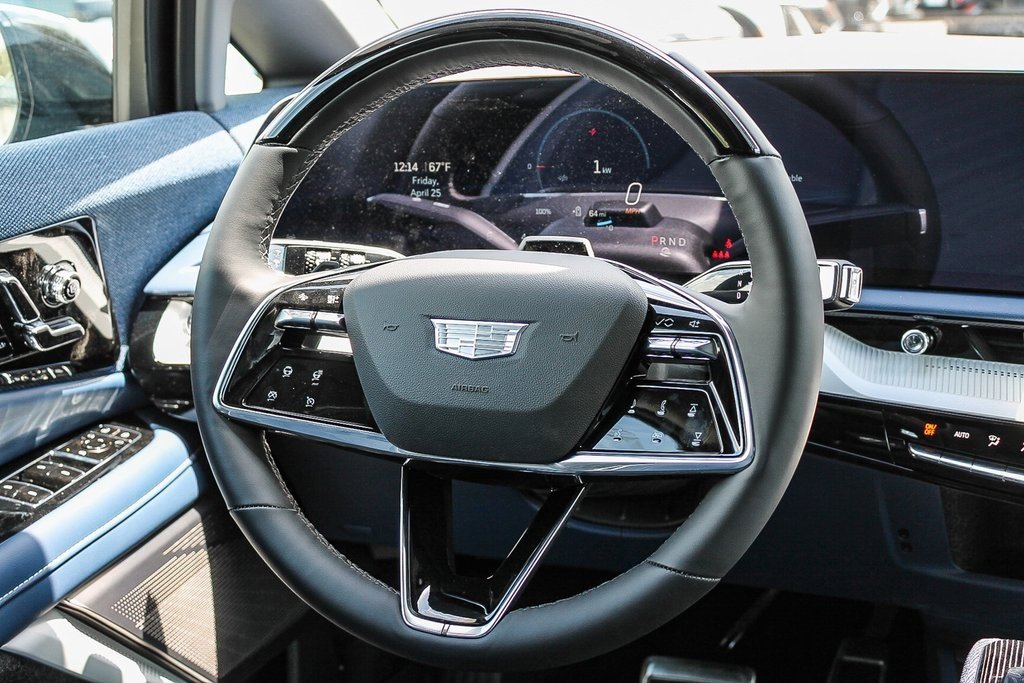 New 2025 Cadillac Optiq Sport 2 image 15