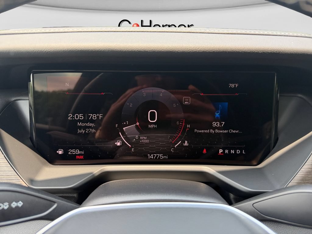 Used 2024 GMC Acadia Denali FWD image 32
