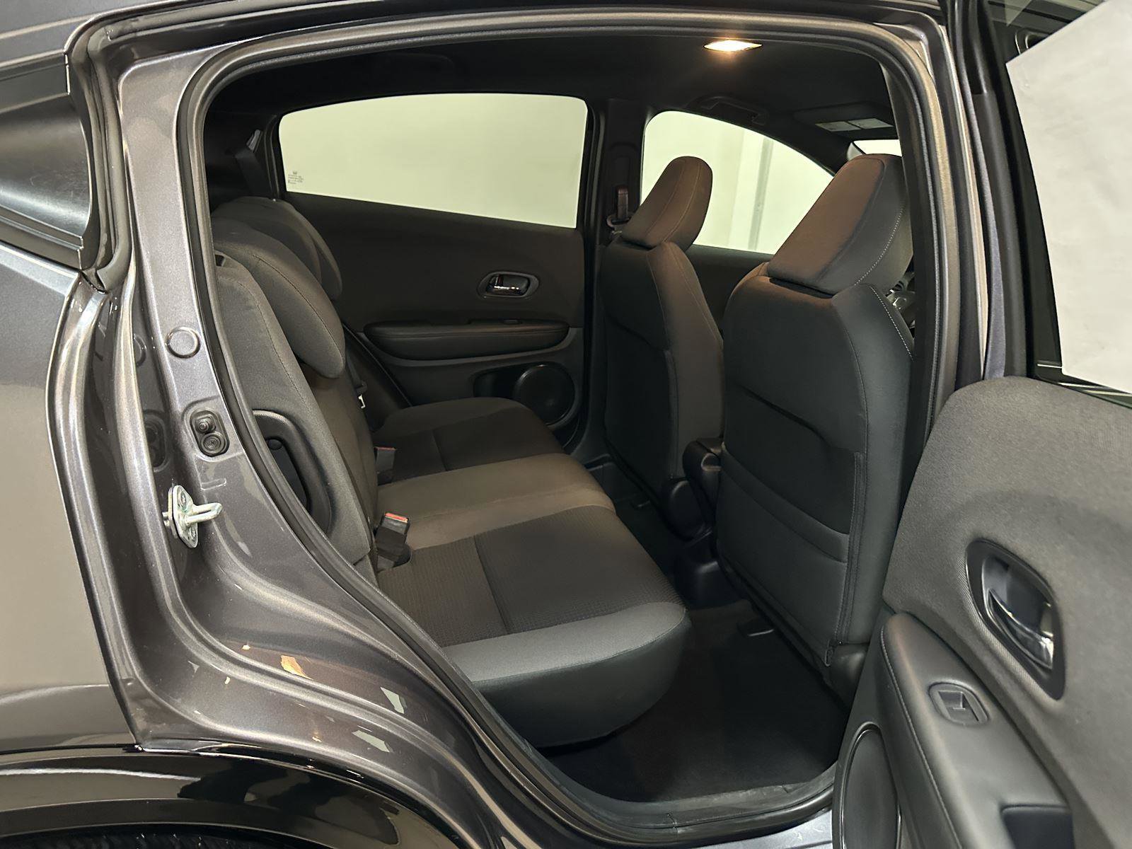 Certified 2022 Honda HR-V Sport image 34