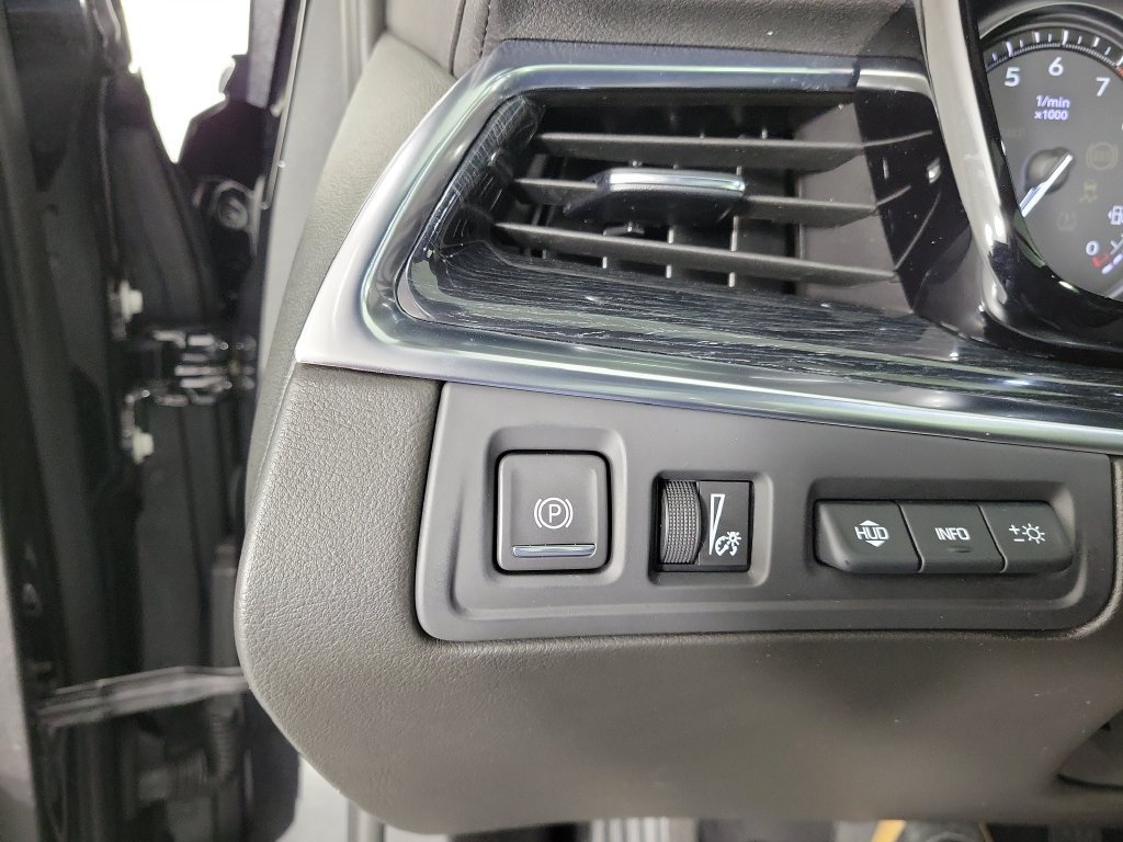 Used 2026 Cadillac XT5 Premium Luxury w/ Driver Assist Package FWD image 30