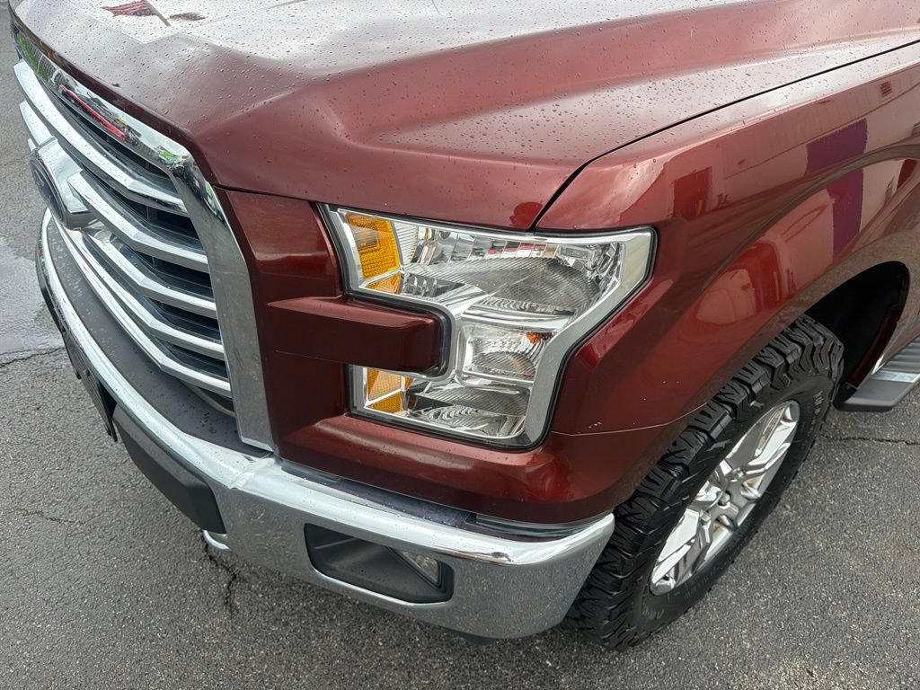 Used 2017 Ford F150 XLT w/ Equipment Group 302A Luxury AWD/4WD image 17