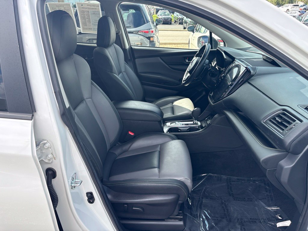 Used 2023 Subaru Ascent Onyx Edition Limited AWD/4WD image 10