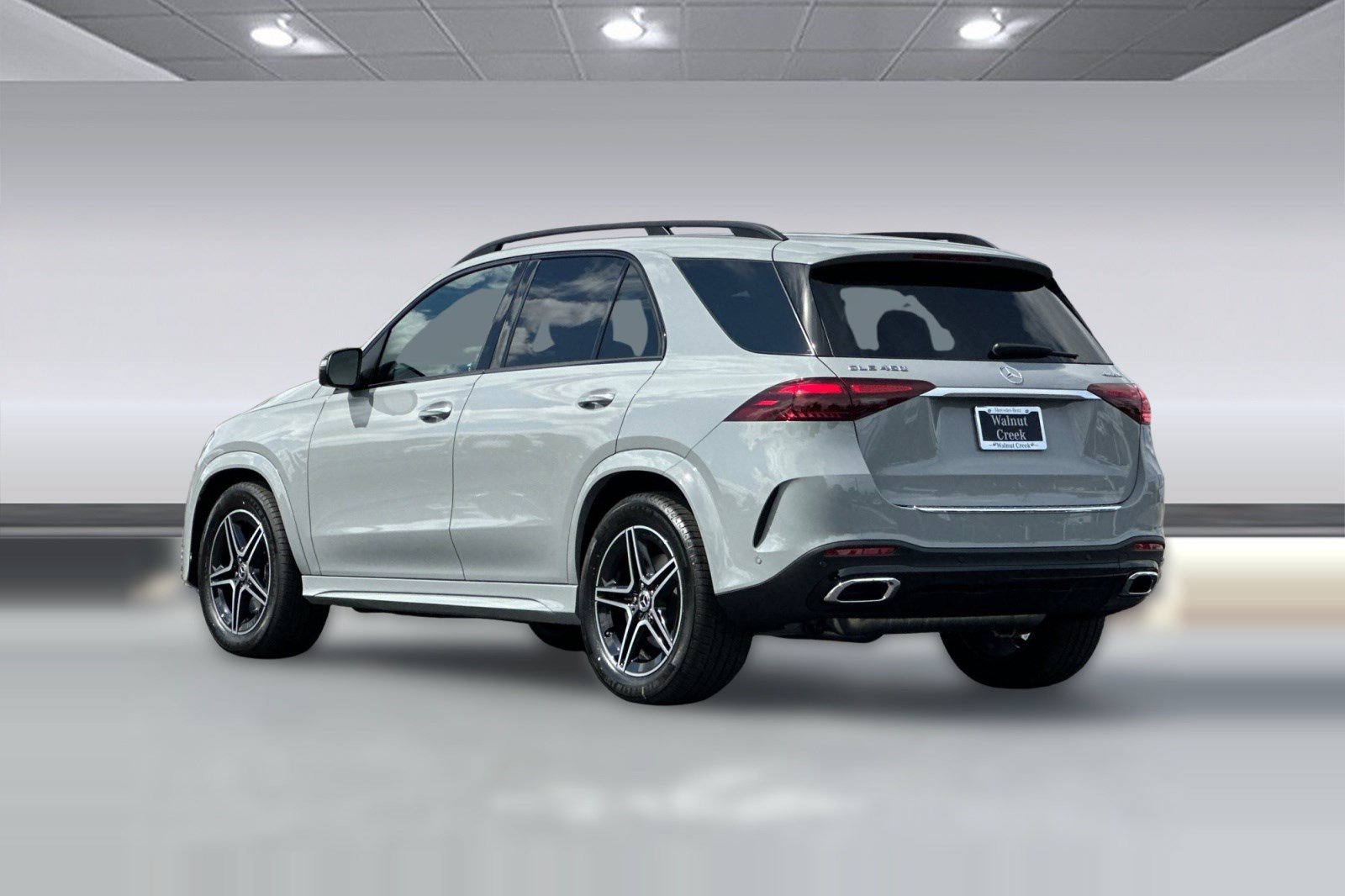 New 2026 Mercedes-Benz GLE 450 4MATIC image 3