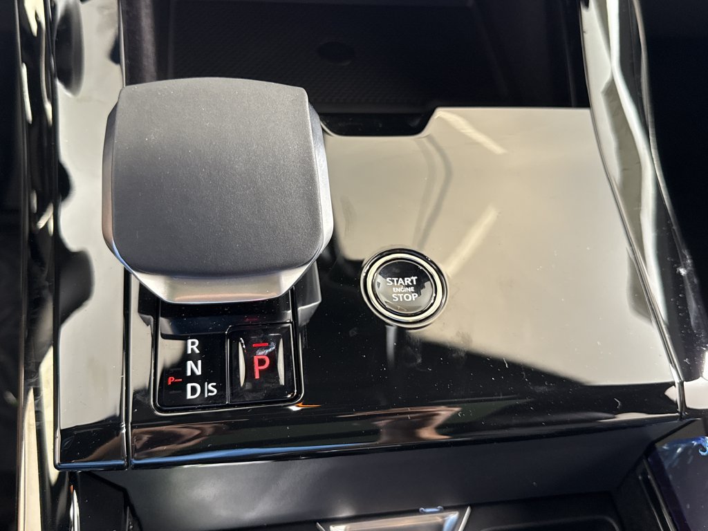 New 2027 Land Rover Range Rover Sport SE AWD/4WD image 21