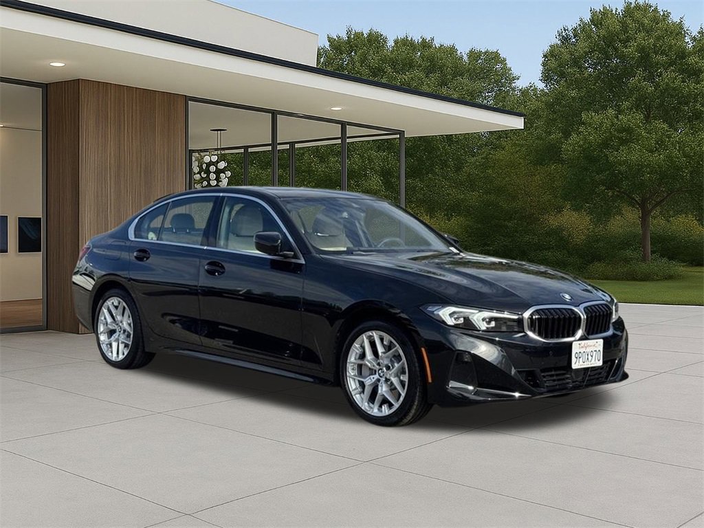 Used 2025 BMW 330i Sedan w/ Premium Package image 5