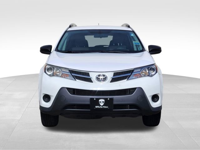 Used 2013 Toyota RAV4 LE image 2