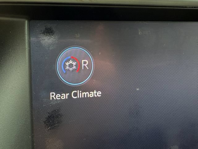 Used 2023 GMC Acadia SLE AWD/4WD image 21