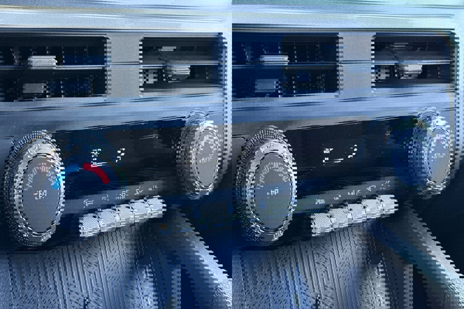 New 2026 Toyota Tacoma SR5 image 22