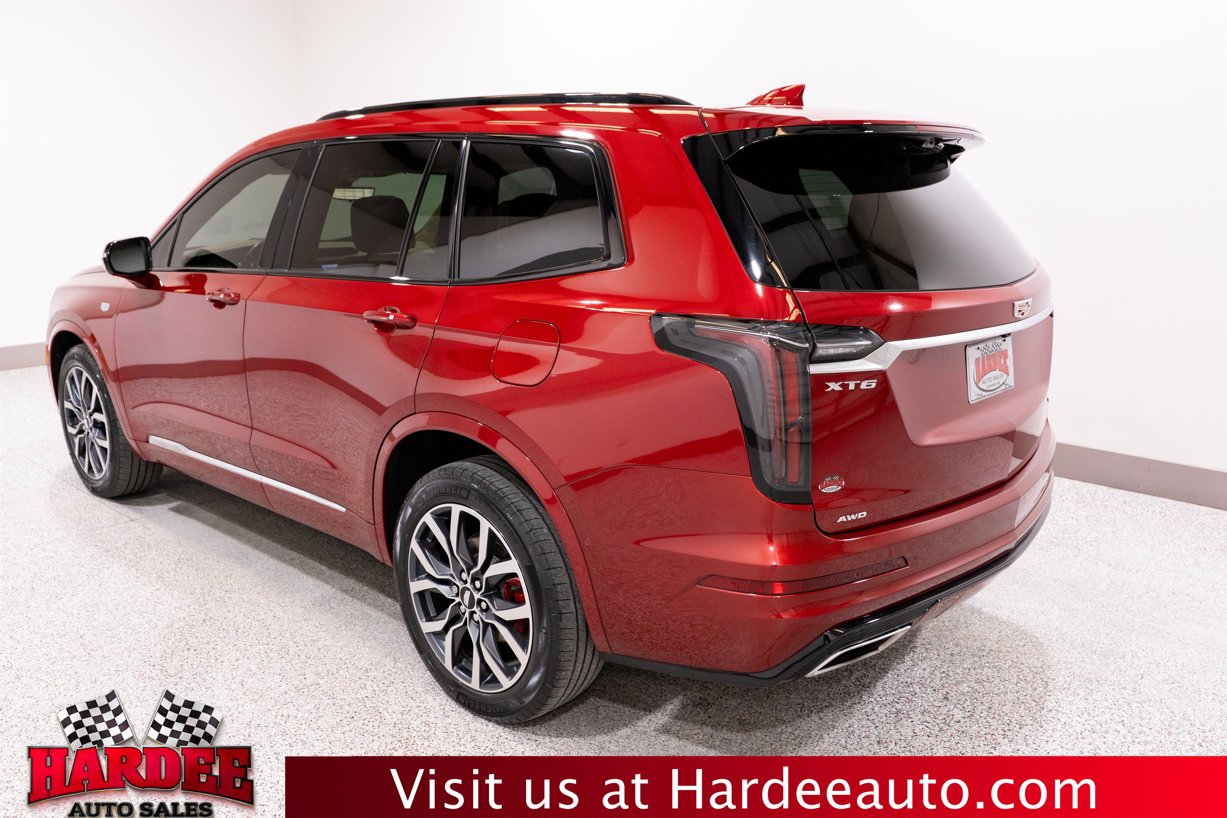 Used 2023 Cadillac XT6 Sport w/ Platinum Package AWD/4WD image 3